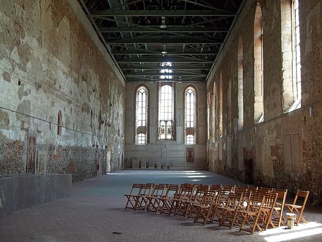 Blick in die Klosterkirche (2013), genutzt als Konzert-, Veranstaltungs- und Ausstellungs-Ort