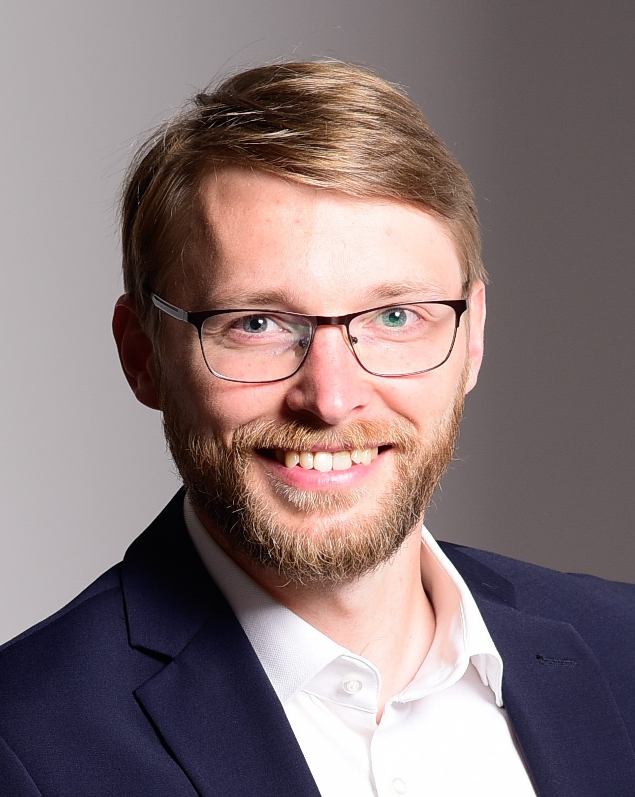 Prof. Dr.-Ing. Björn Höhlig