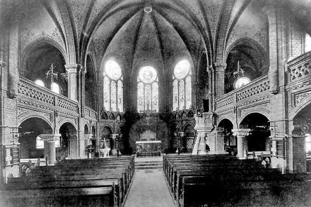 Blick in die Markuskirche zu Reudnitz, Aufnahme um 1900